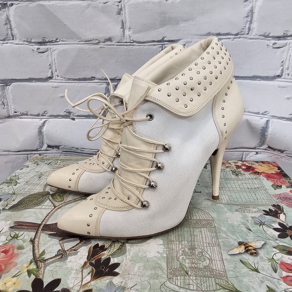 Tabitha Simmons White Leather Heeled Booties